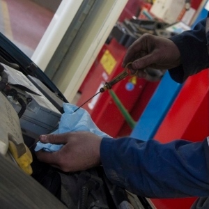 Vehicle services, MOTs and repairs